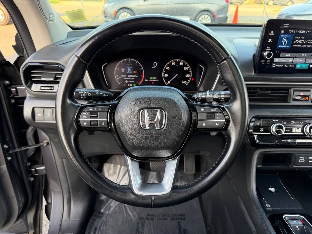 Used 2023 Honda Pilot Touring image 23