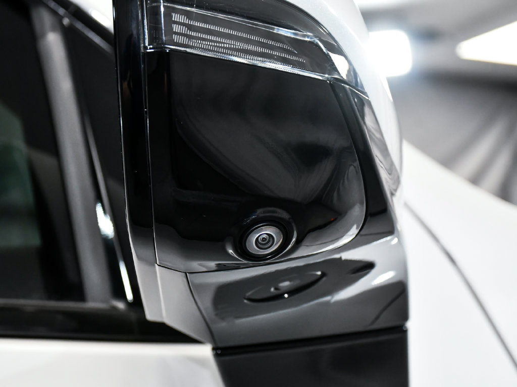 Used 2022 Cadillac Escalade Sport Platinum AWD/4WD image 80
