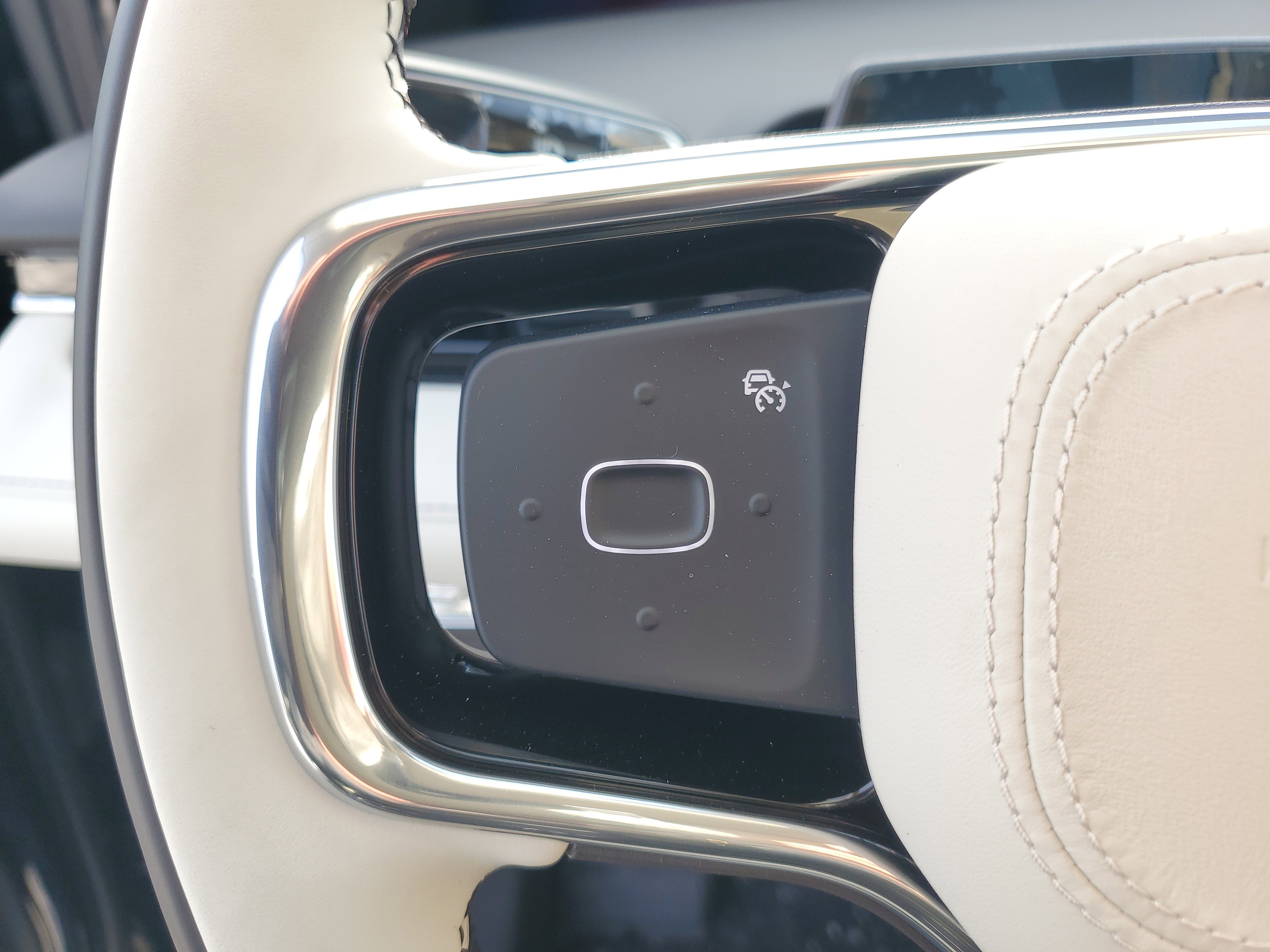 New 2026 Lincoln Nautilus Black Label image 17