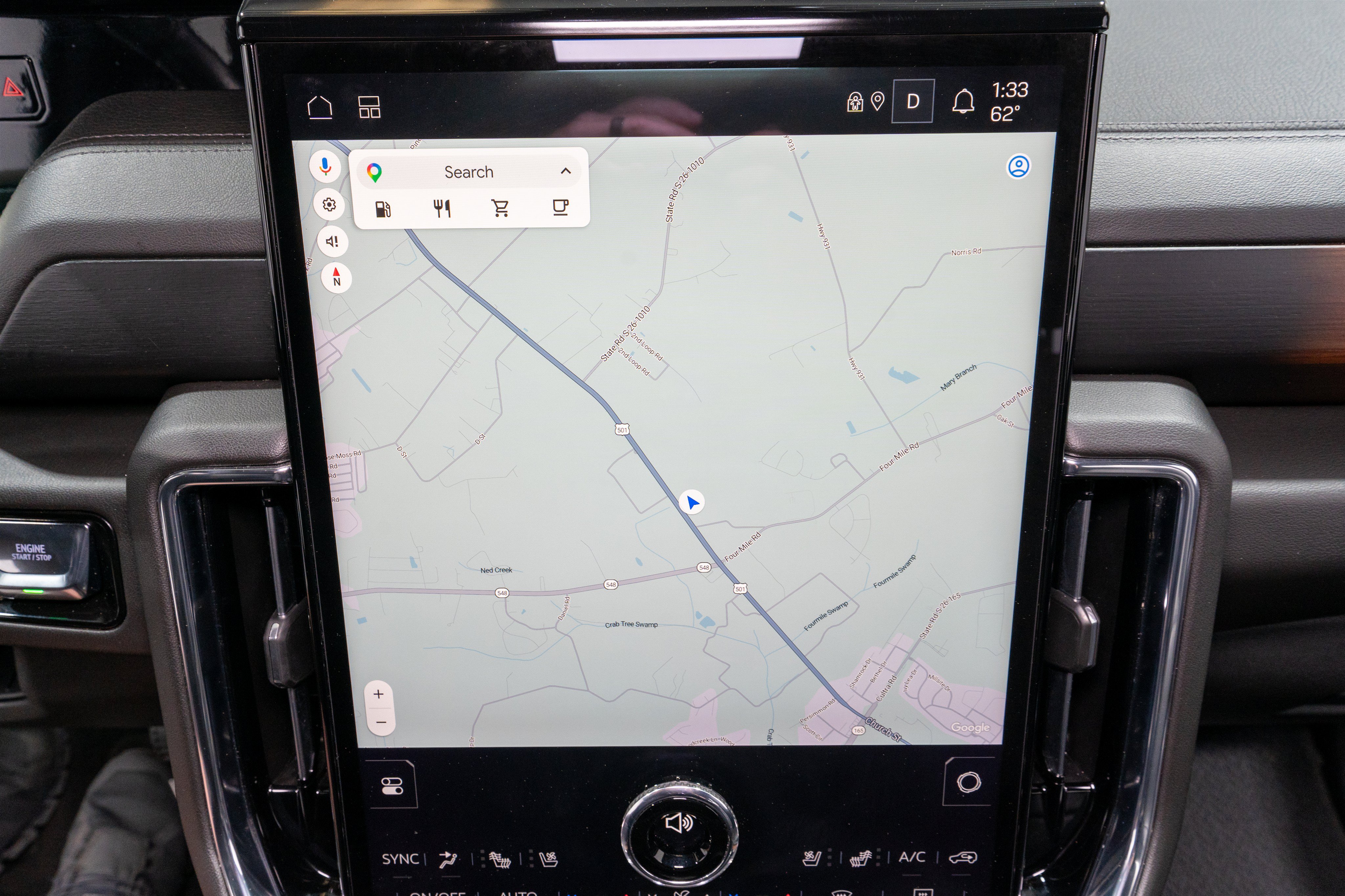 Used 2025 GMC Yukon XL Denali RWD image 18