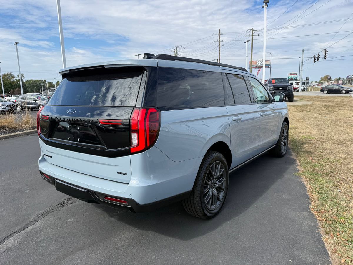 New 2025 Ford Expedition Max Platinum image 6