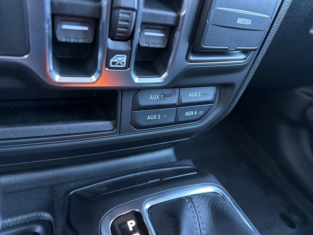 New 2026 Jeep Gladiator Sport AWD/4WD image 5