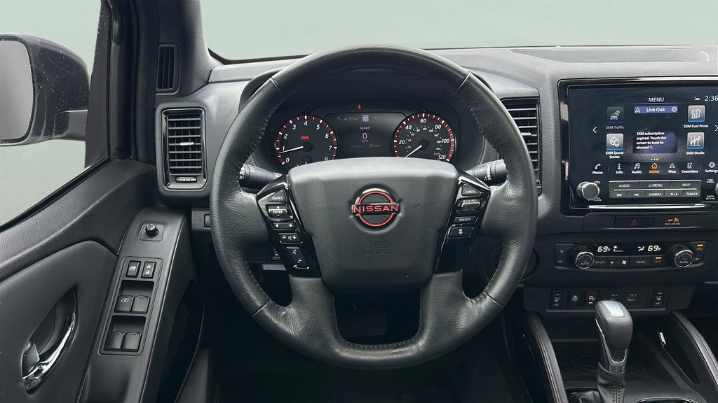 Used 2022 Nissan Frontier Pro-X w/ Pro-X Premium Package RWD image 18