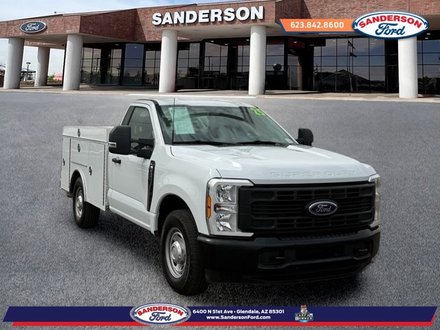 Used 2025 Ford F250 XL RWD image 1