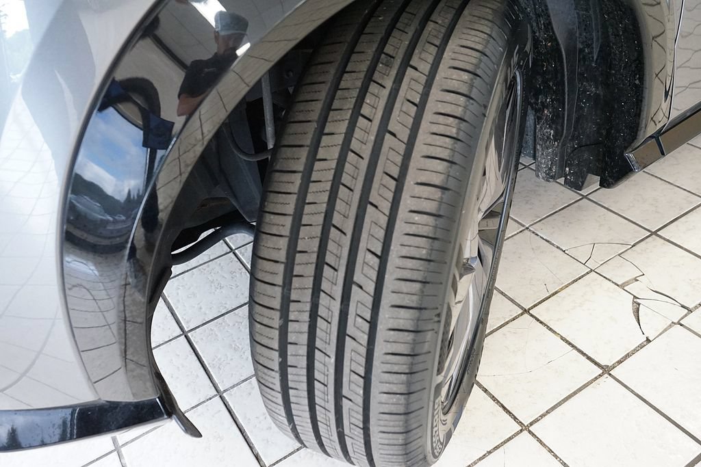 Used 2023 Nissan Ariya FWD image 53