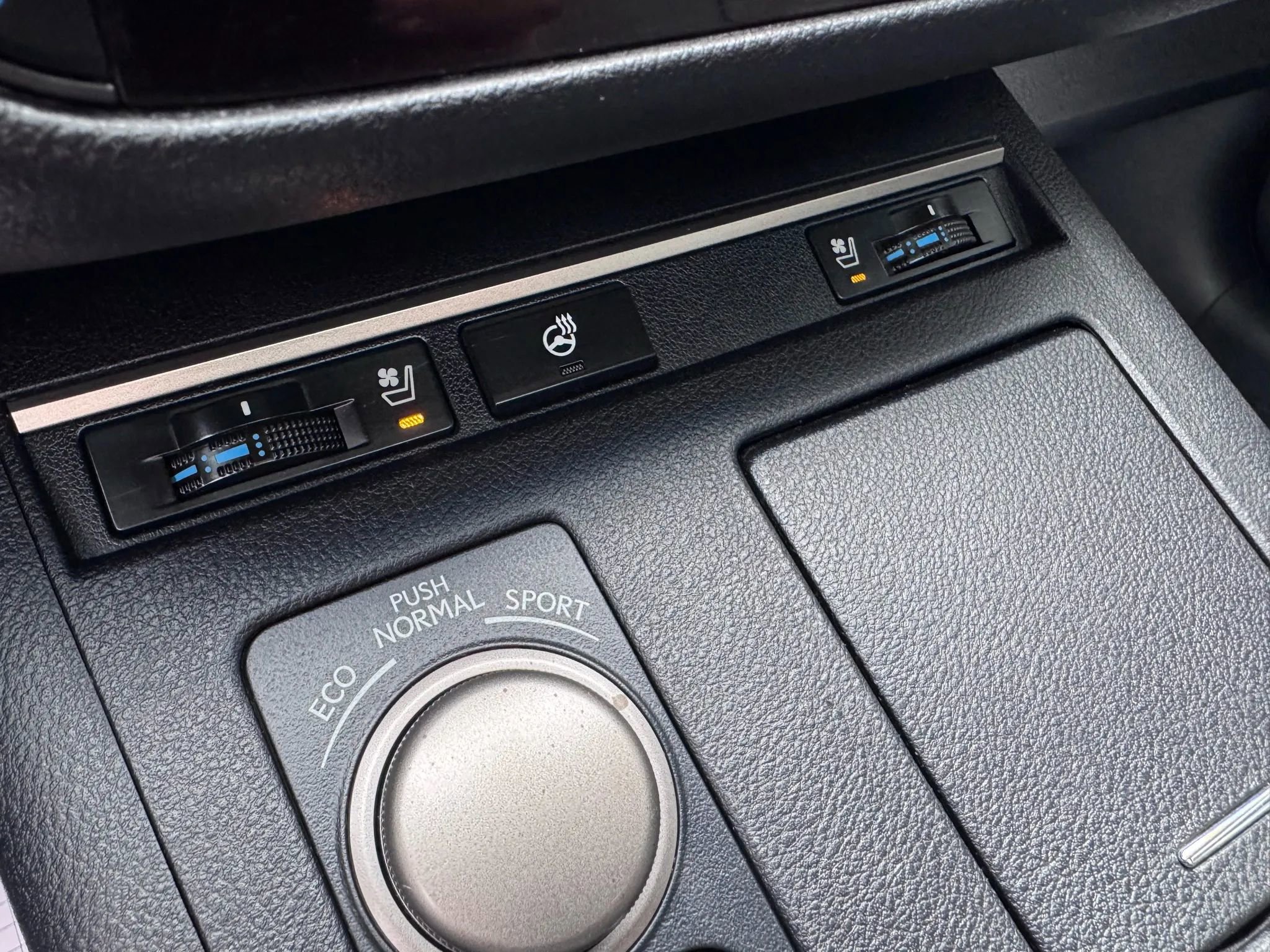 Used 2015 Lexus ES 350 image 31