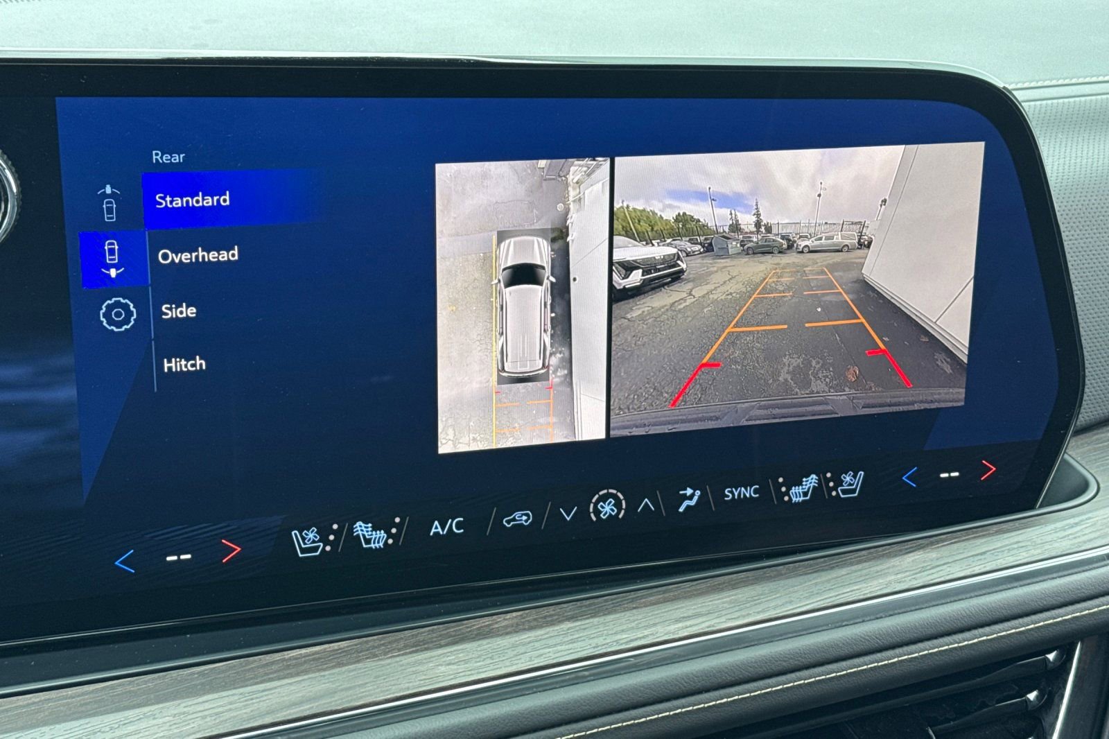 Used 2025 Chevrolet Tahoe Premier image 25