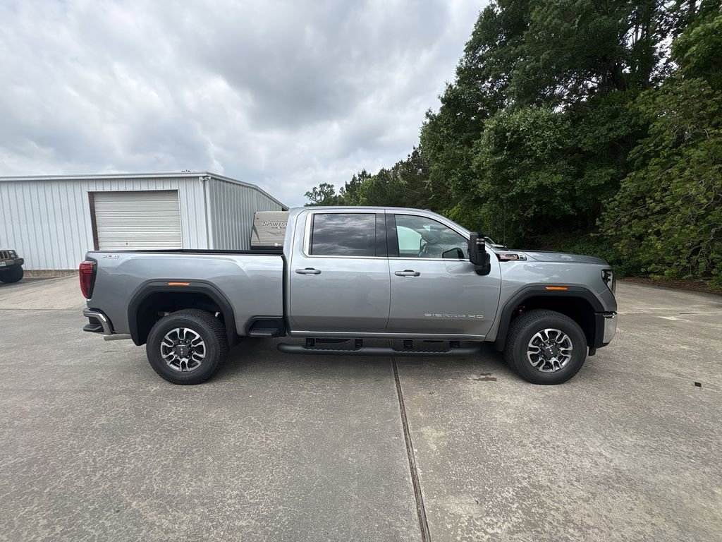 New 2026 GMC Sierra 2500 SLE w/ SLE Value Package; AWD/4WD image 9