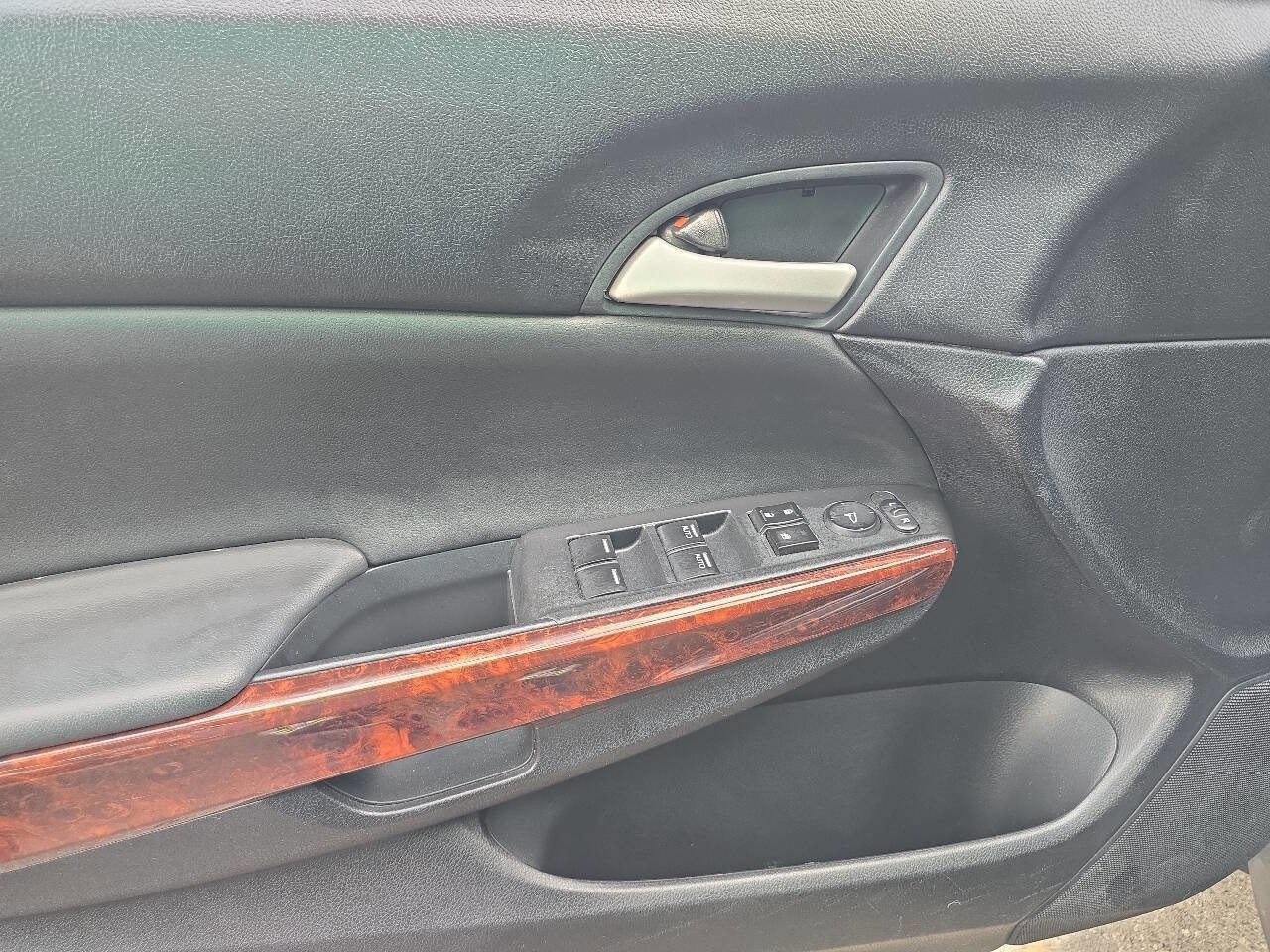 Used 2012 Honda Crosstour EX image 3