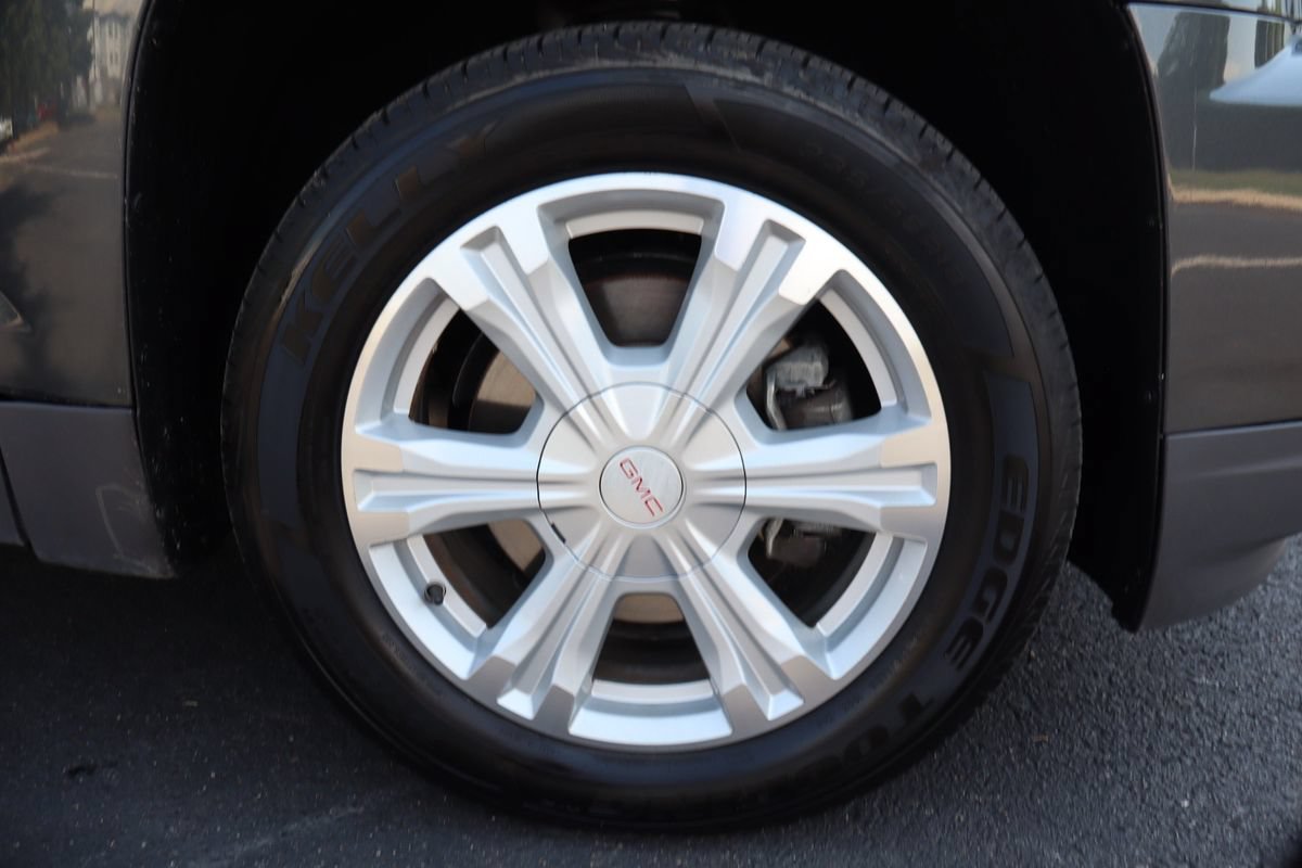 Used 2017 GMC Terrain SLE w/ Driver Alert Package I AWD/4WD image 43