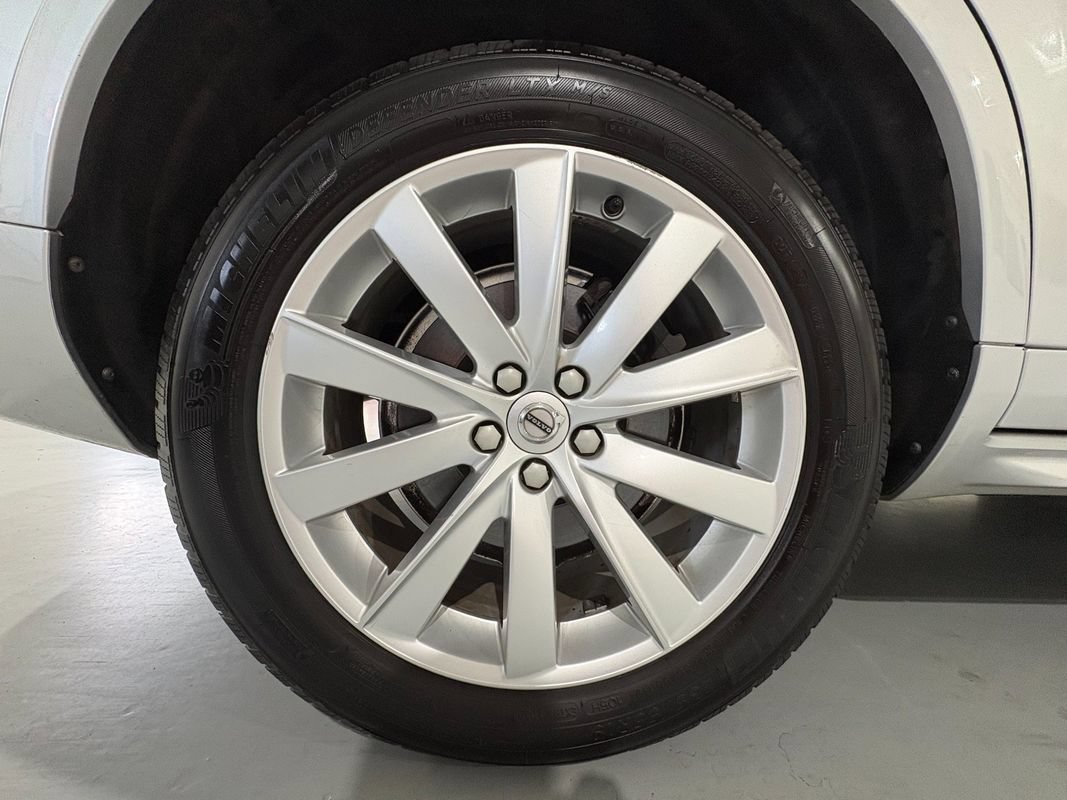Used 2017 Volvo XC90 T6 Momentum w/ Vision Package AWD/4WD image 59