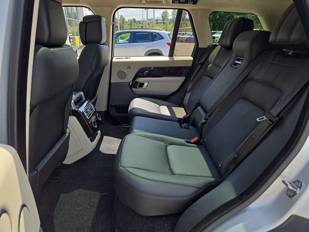 Used 2018 Land Rover Range Rover Supercharged AWD/4WD image 15
