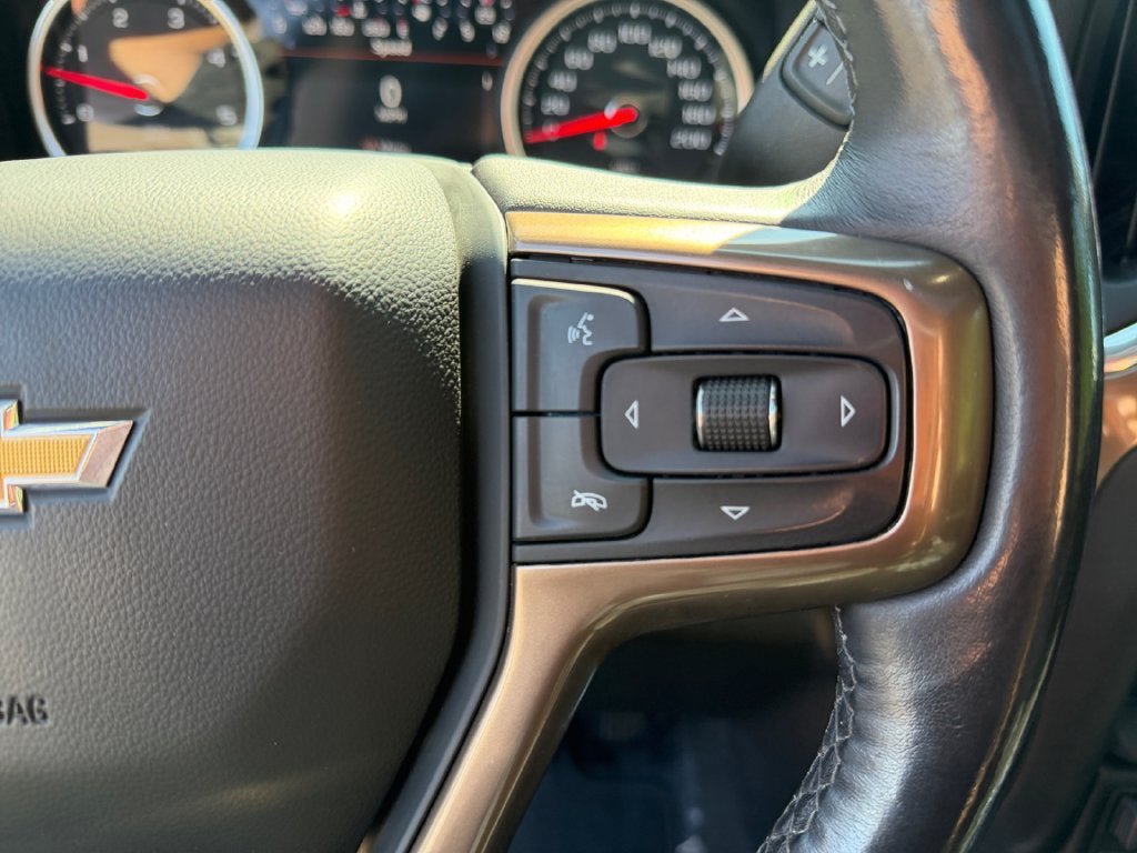 Certified 2021 Chevrolet Silverado 3500 High Country w/ Z71 Off-Road Package AWD/4WD image 16
