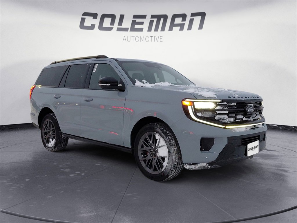 New 2025 Ford Expedition Platinum w/ Stealth Performance Package image 7