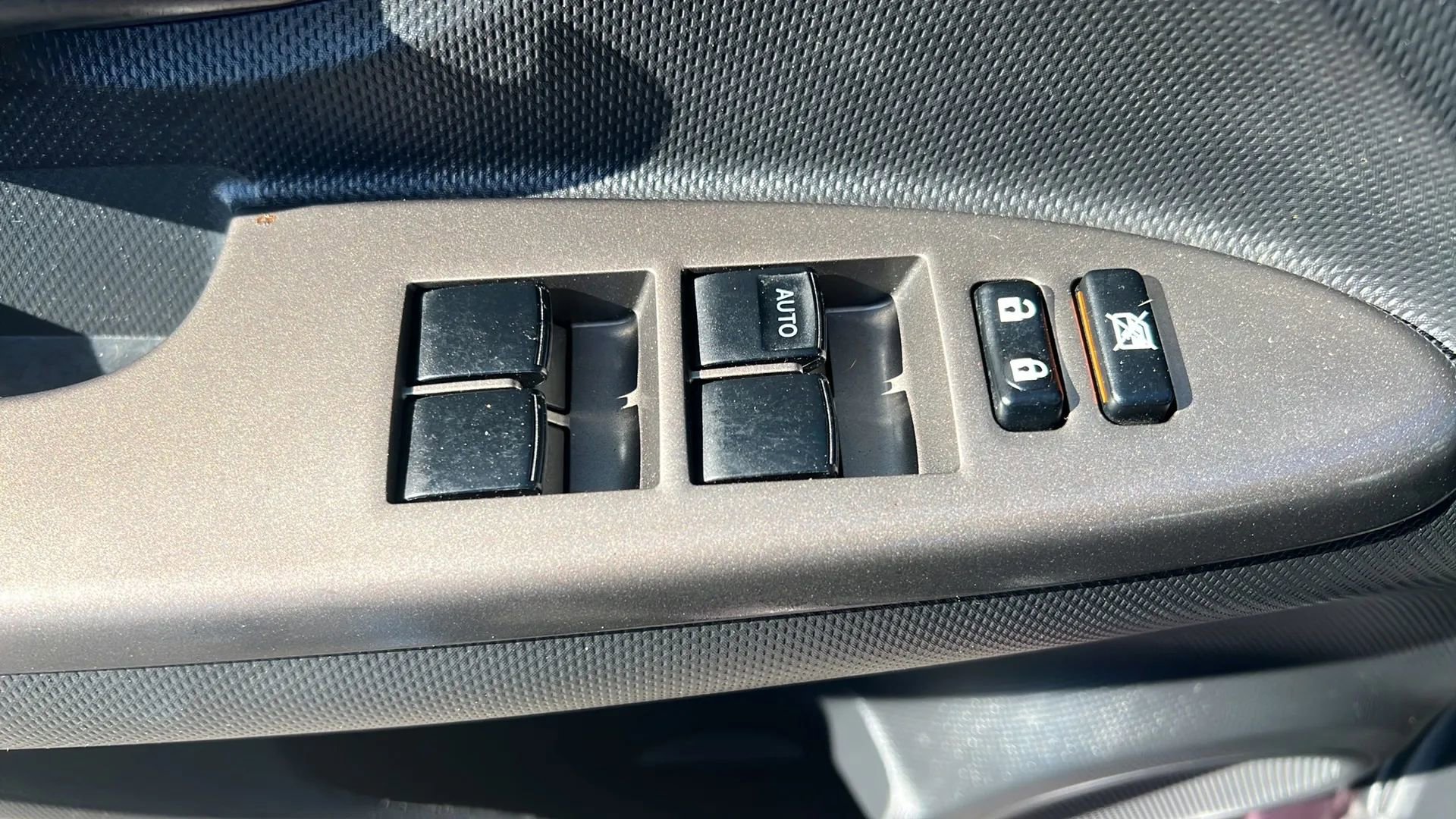 Used 2012 Scion xD image 13