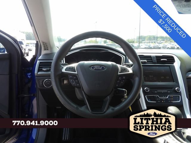 Used 2016 Ford Fusion SE image 16
