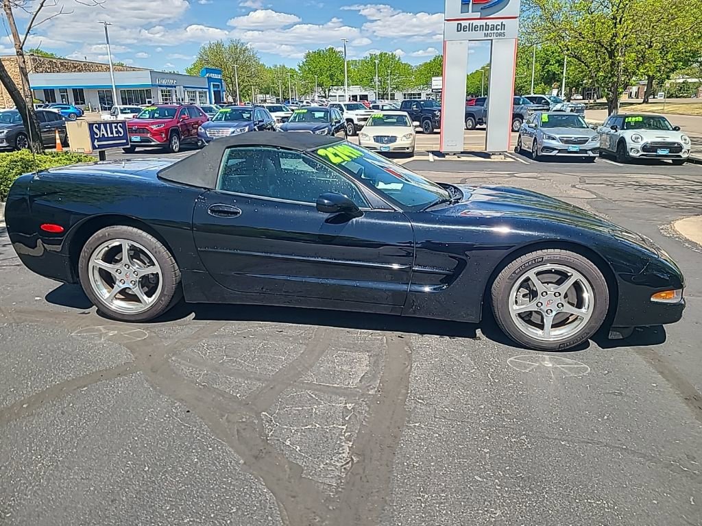 Used 2003 Chevrolet Corvette Convertible w/ Preferred Equipment Group1 RWD image 5