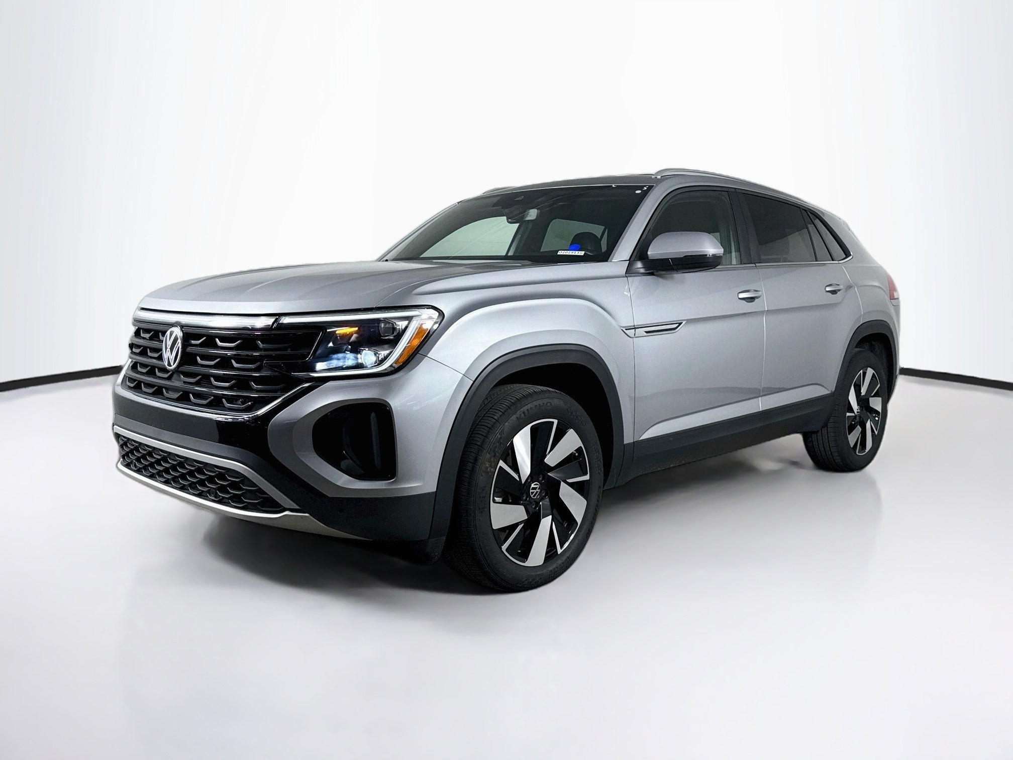 Used 2026 Volkswagen Atlas Cross Sport SE FWD image 4