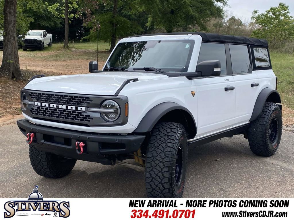 Used 2022 Ford Bronco Badlands AWD/4WD image 3