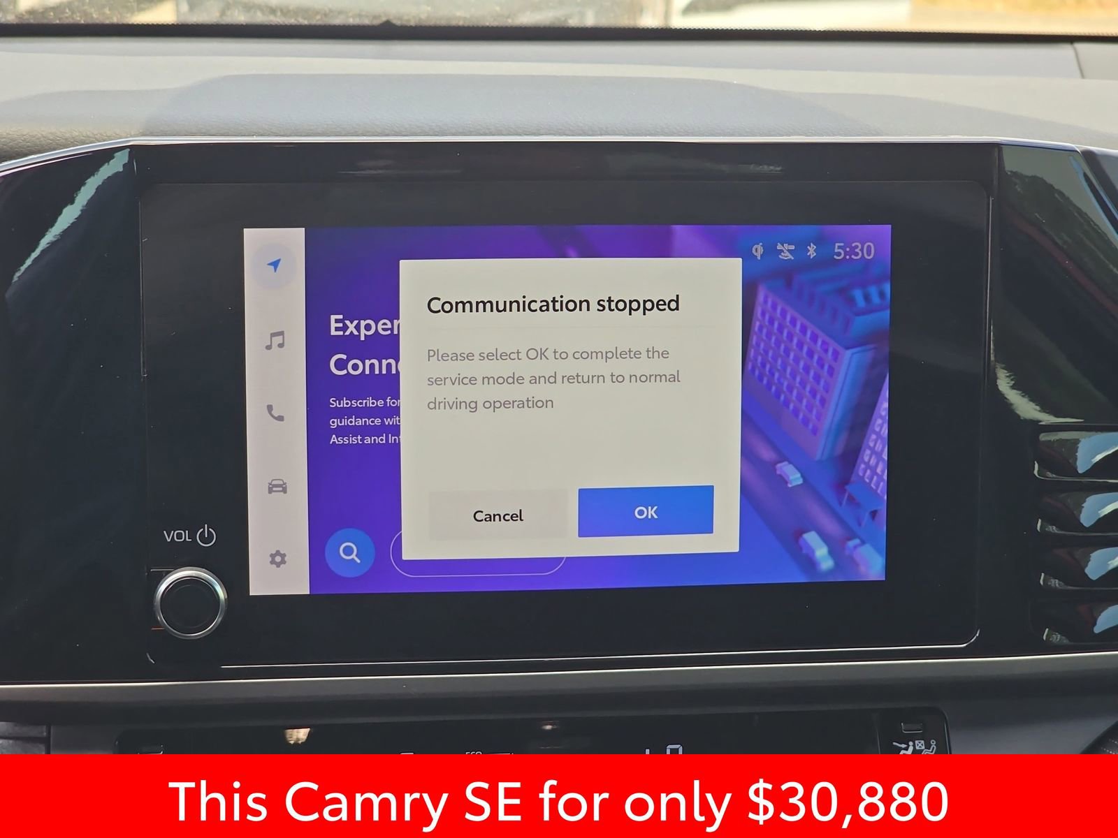 Used 2025 Toyota Camry SE w/ Convenience Package FWD image 27