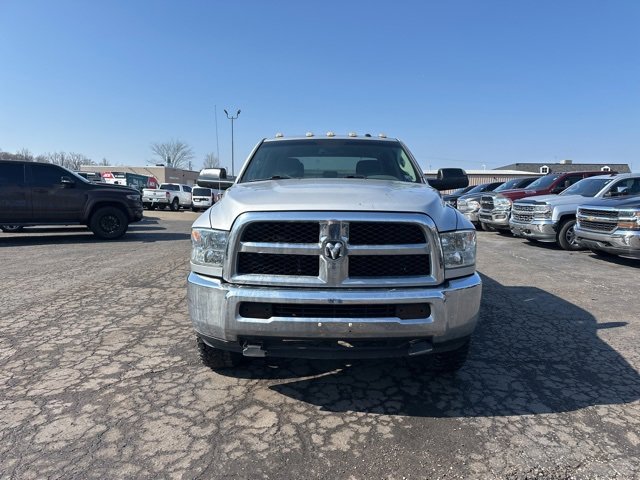 Used 2018 RAM 2500 Tradesman w/ Chrome Appearance Group image 3