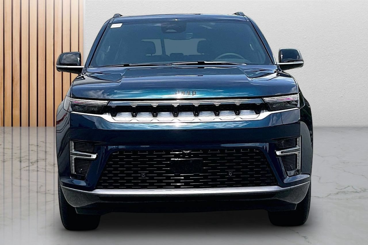 New 2026 Jeep Grand Wagoneer 4WD image 3