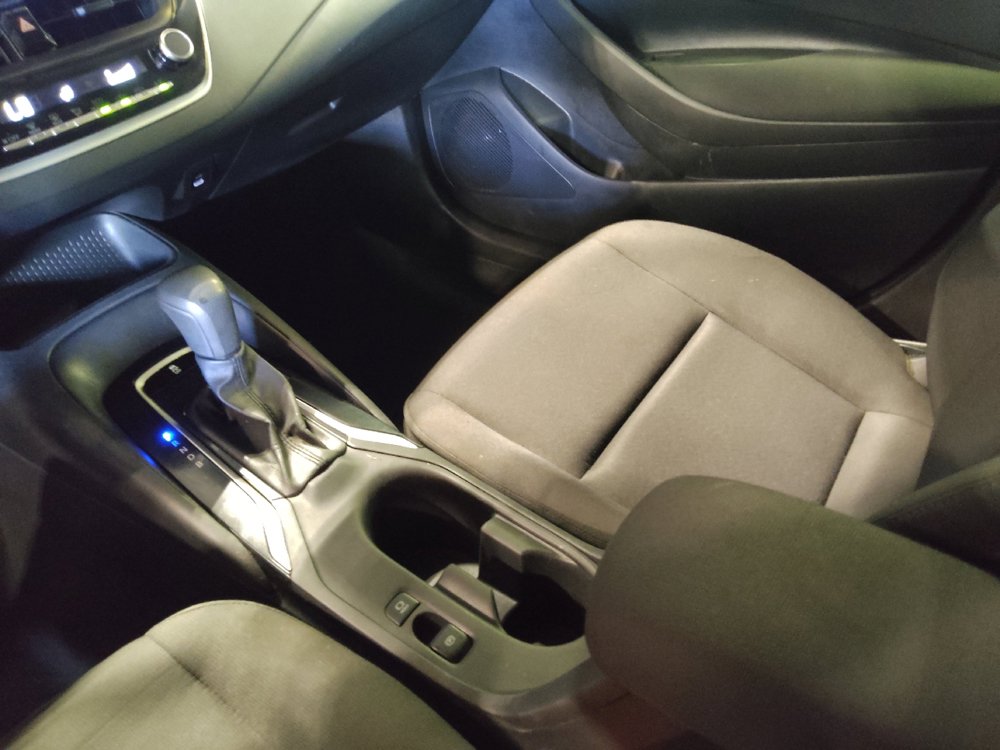 Used 2025 Toyota Corolla LE FWD image 26