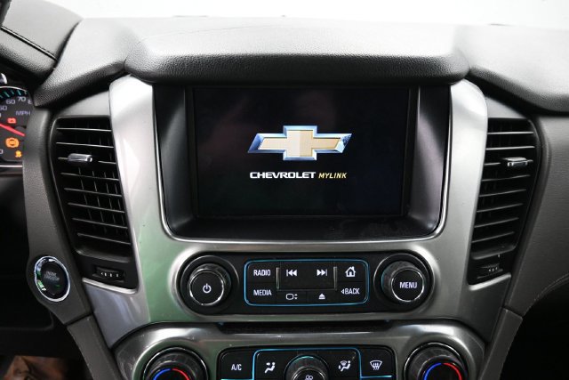 Used 2019 Chevrolet Suburban LT AWD/4WD image 14