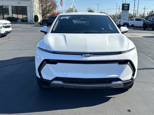 Certified 2024 Chevrolet Equinox EV LT FWD image 3
