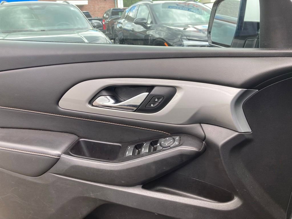 Used 2019 Chevrolet Traverse RS w/ LPO, Floor Liner Package AWD/4WD image 15