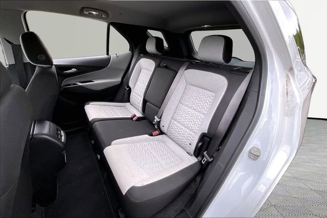 Used 2022 Chevrolet Equinox LS w/ LS Convenience Package FWD image 16