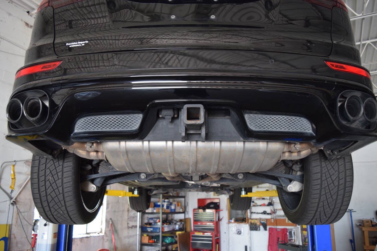 Used 2017 Porsche Cayenne GTS AWD/4WD image 95