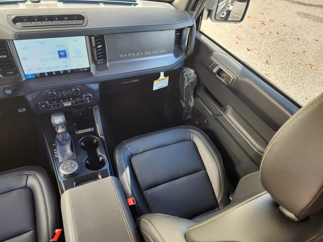 New 2025 Ford Bronco Badlands image 12