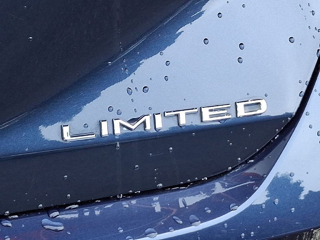 Used 2019 Toyota Avalon Limited w/ Advanced Safety Package FWD image 33
