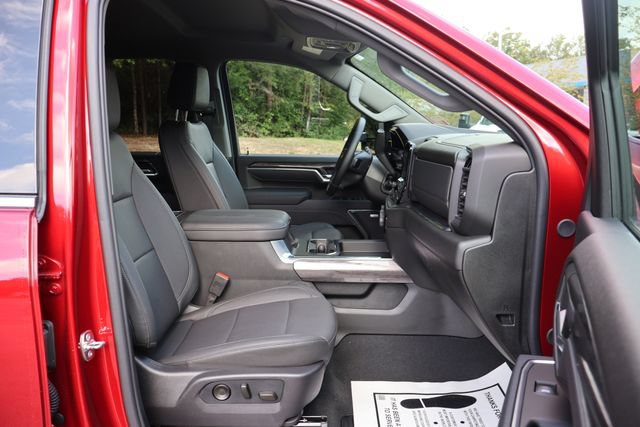 Used 2026 Chevrolet Silverado 3500 LTZ w/ LTZ Convenience Package AWD/4WD image 25
