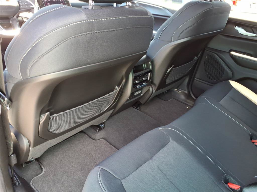 New 2026 Jeep Grand Cherokee Laredo X AWD/4WD image 15