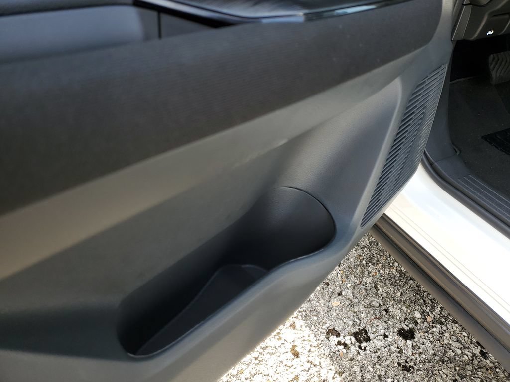 New 2026 Nissan Kicks S FWD image 17
