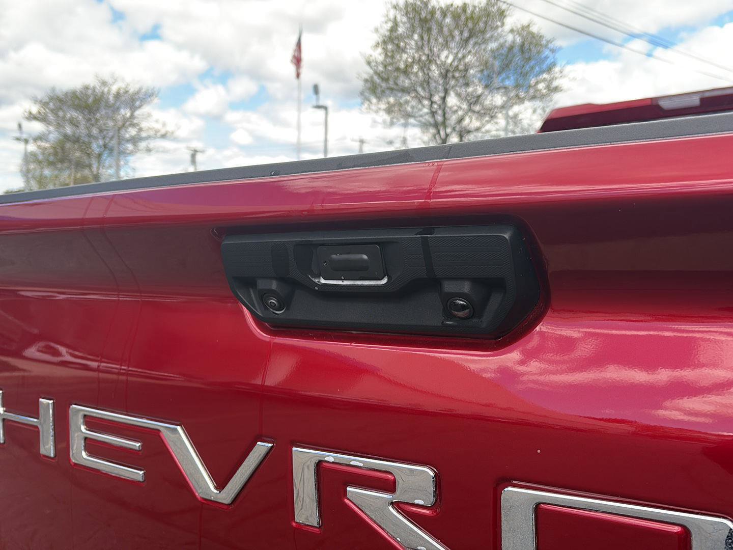 Used 2024 Chevrolet Silverado 2500 LTZ w/ LTZ Convenience Package AWD/4WD image 7