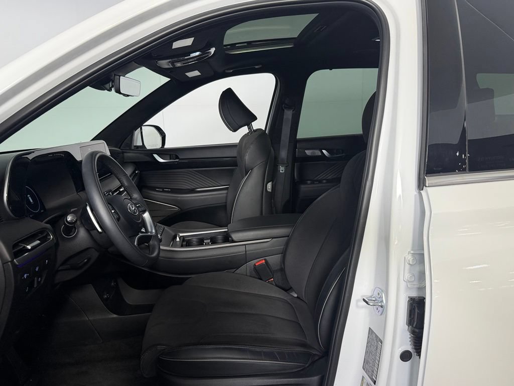 Used 2025 Hyundai Palisade Calligraphy AWD/4WD image 23