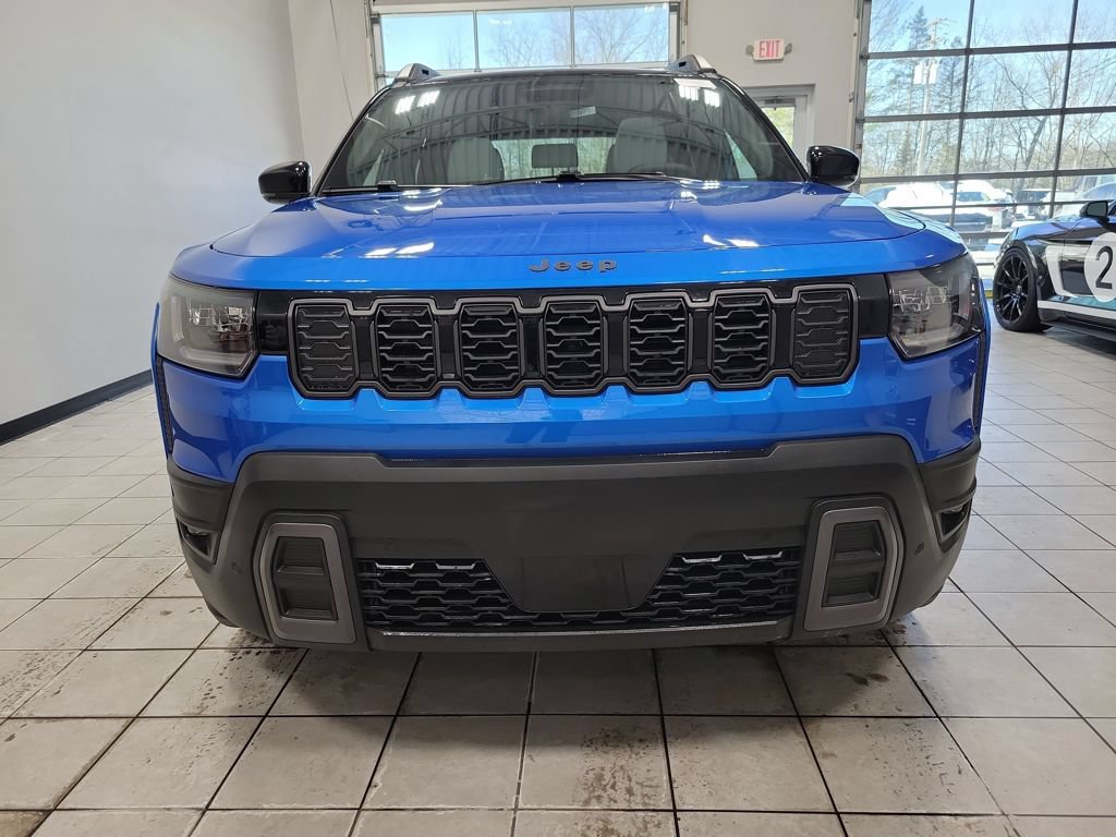 New 2026 Jeep Cherokee Overland w/ Trailer Tow Group AWD/4WD video 3