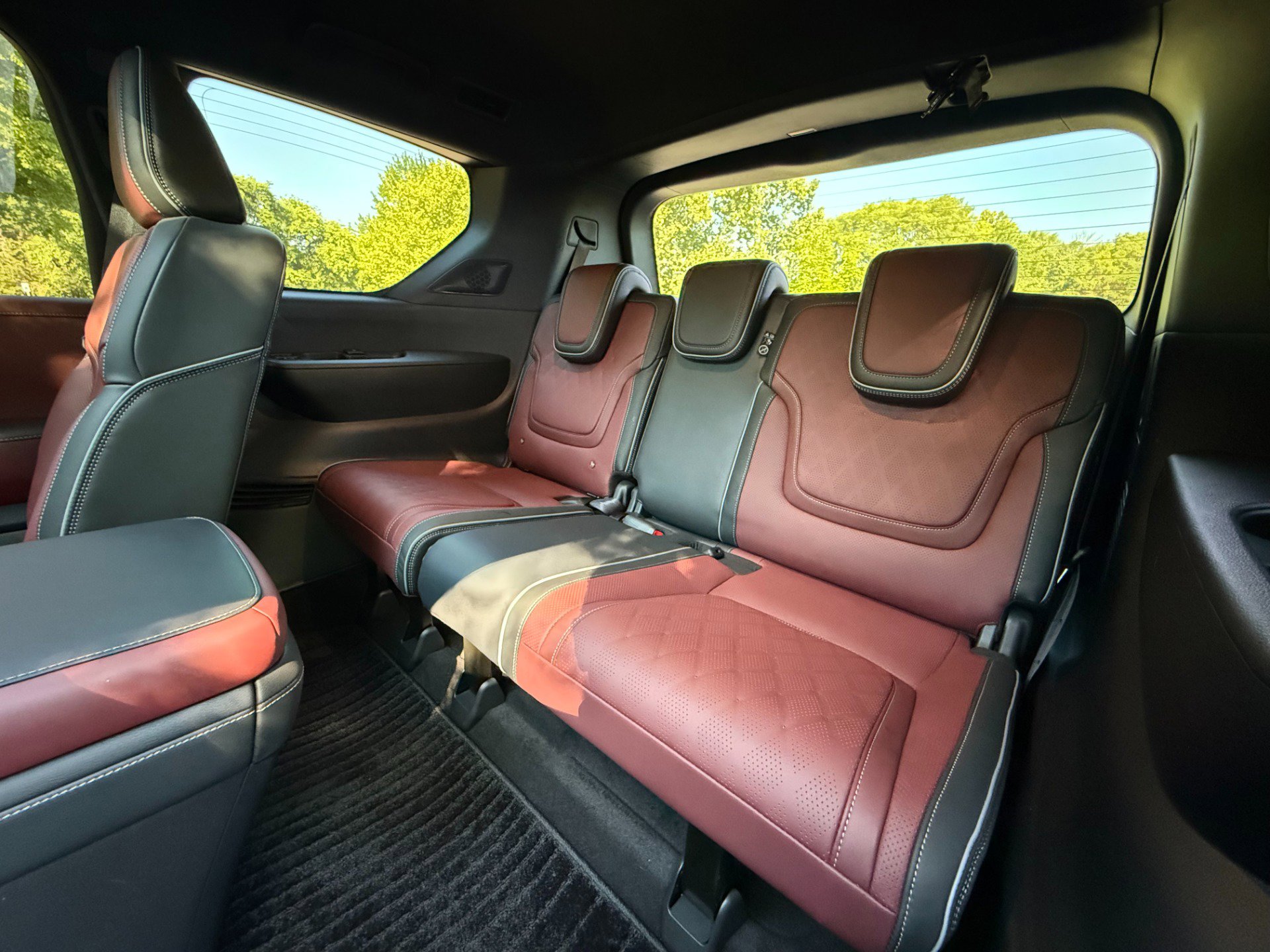 Used 2025 INFINITI QX80 Autograph AWD/4WD image 33