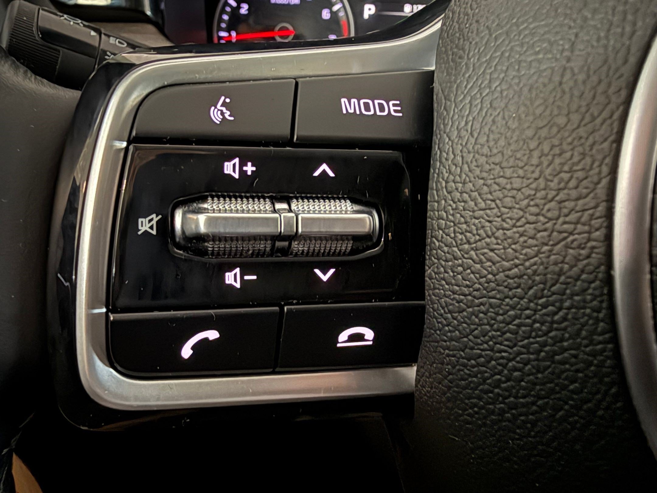 Used 2023 Kia Sorento X-Line EX AWD/4WD image 16