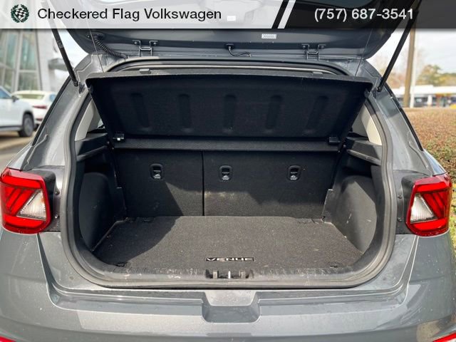 Used 2023 Hyundai Venue SEL w/ Cargo Package image 30