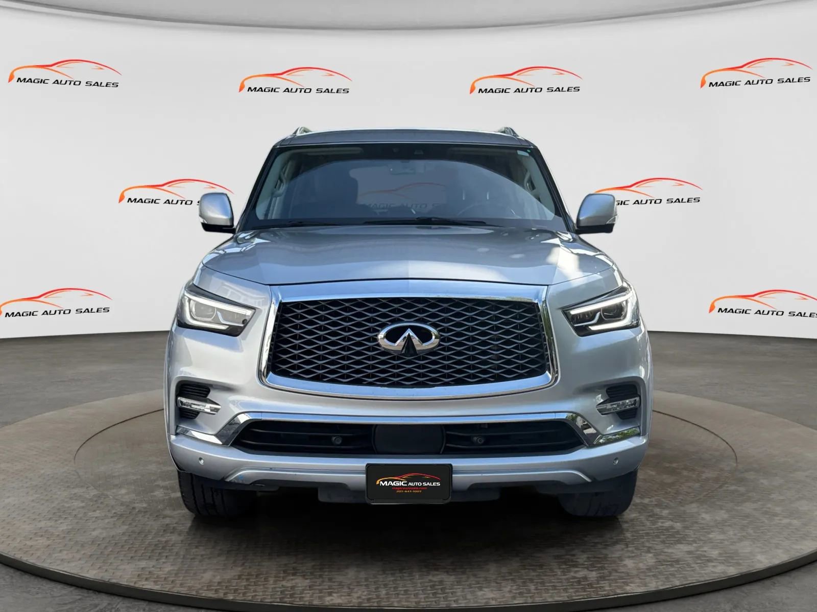 Used 2020 INFINITI QX80 Luxe w/ Proassist Package AWD/4WD image 2