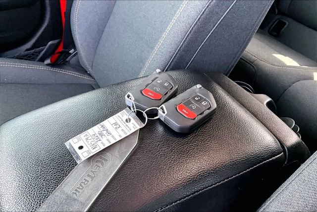 Used 2024 Jeep Gladiator Willys image 30