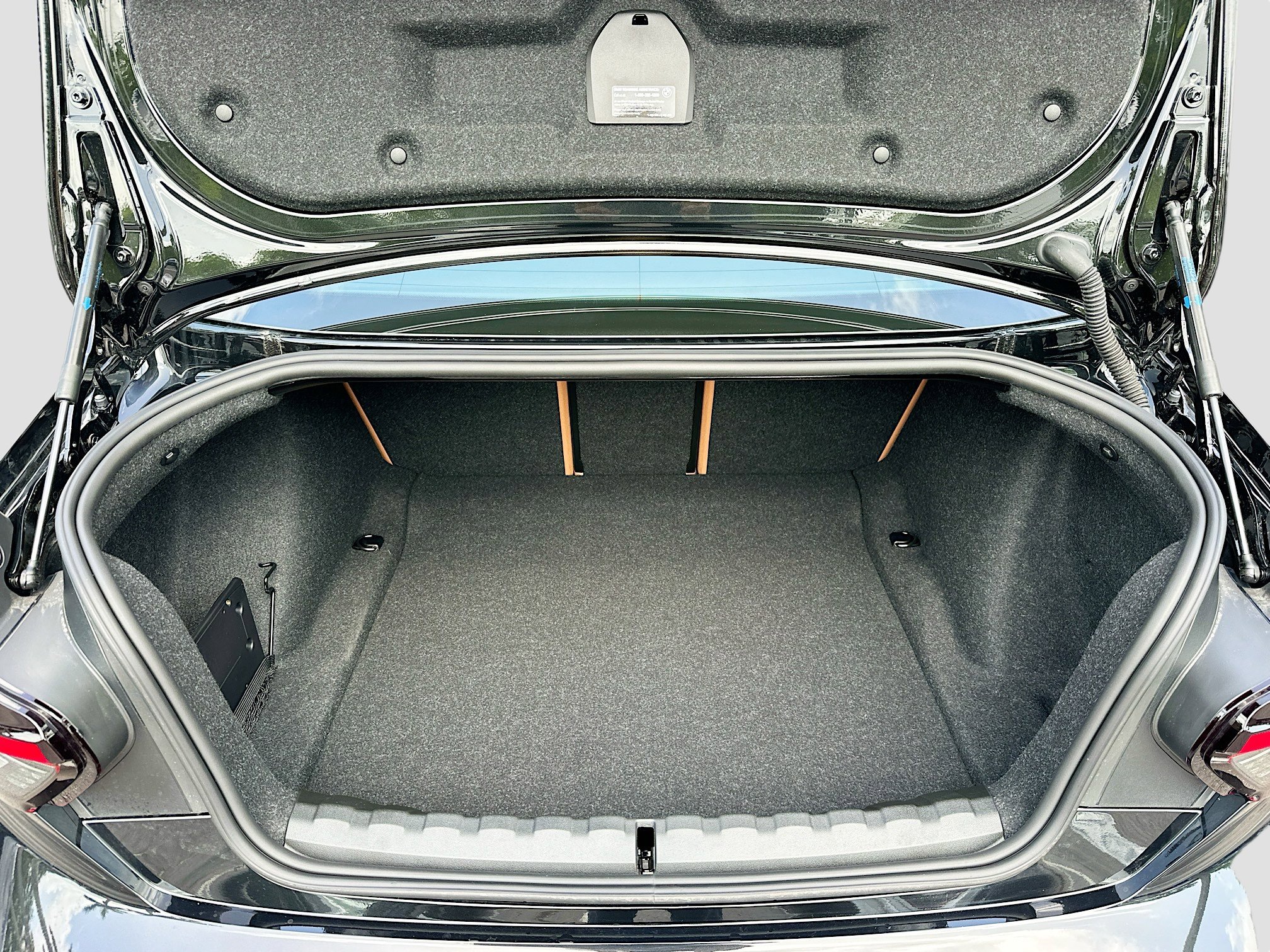 New 2025 BMW 230i Coupe w/ Convenience Package RWD image 23