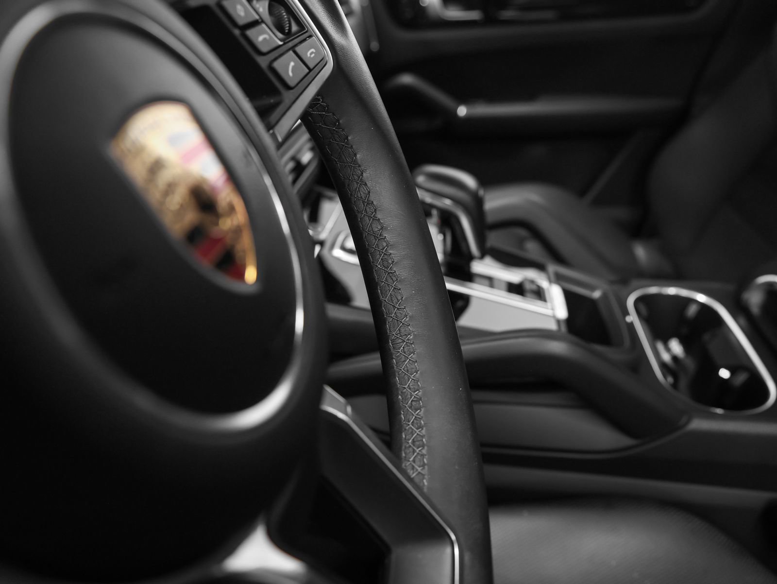 Certified 2019 Porsche Cayenne image 30