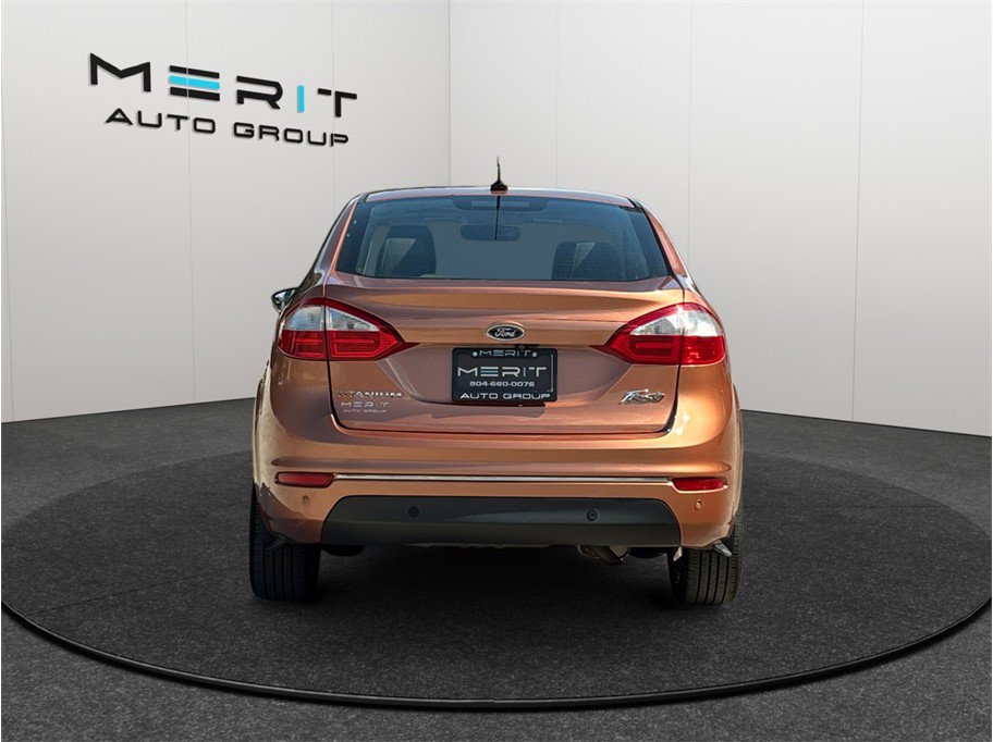 Used 2017 Ford Fiesta Titanium FWD image 8