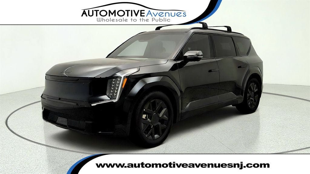 Used 2026 Kia EV9 Land w/ Nightfall Edition Package AWD/4WD image 1