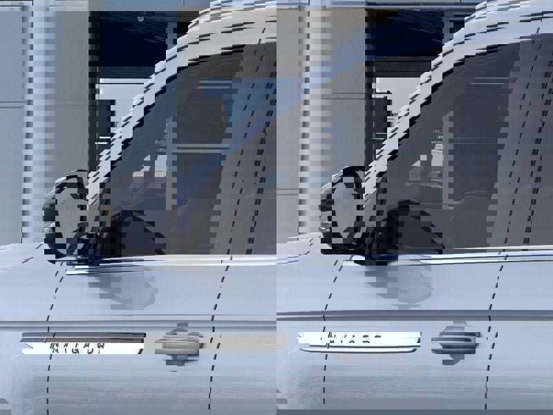 New 2025 Lincoln Navigator Reserve image 20